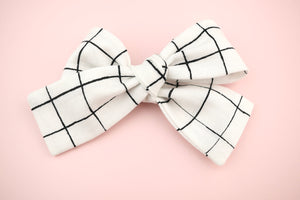 Boo Petite Bow