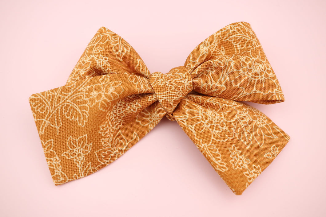 Carmel Floral Classic Bow