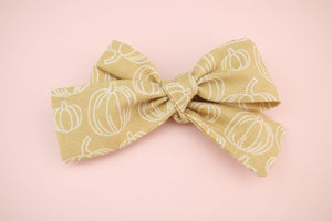 Neutral Pumpkins Petite Bow