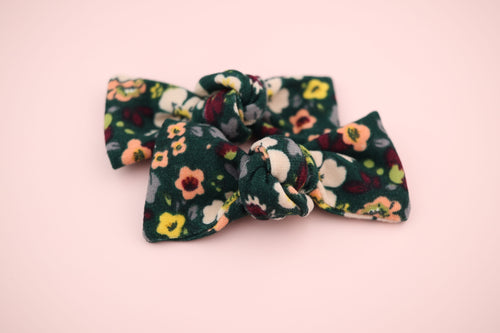 Hunter Floral Knot Pigtails