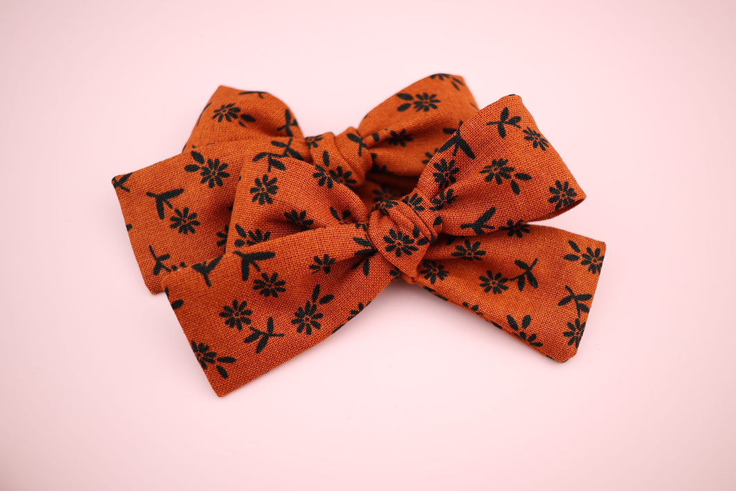 Spice Floral Pigtails