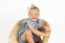 Load image into Gallery viewer, Champagne Classic Bow