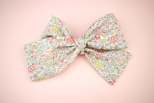 Alice Classic Bow