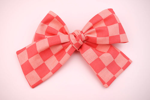 Pink Checkered Classic Bow