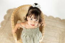 Load image into Gallery viewer, Blakely Petite Bow