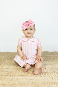 Carnation Classic Bow