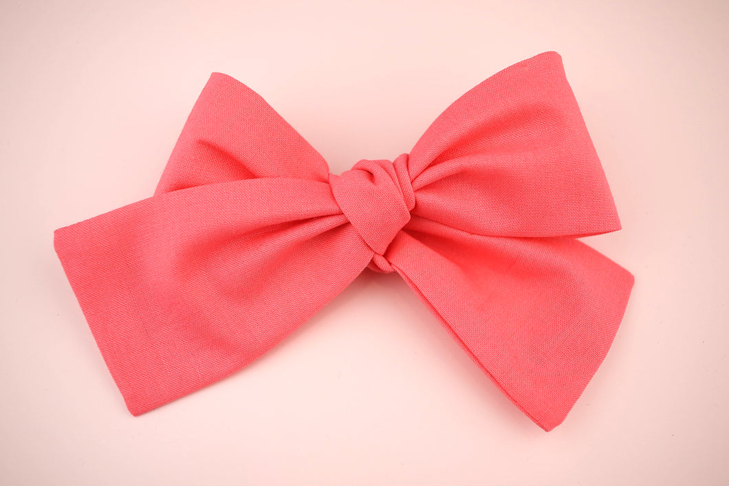 Coral Classic Bow