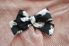 Load image into Gallery viewer, Black Ghosts Petite Bow