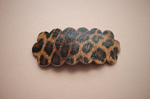 Dark Leopard Print Snap Clip