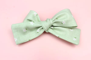 Eloise Petite Bow