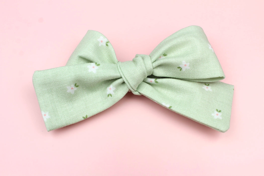 Eloise Petite Bow