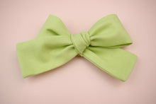 Load image into Gallery viewer, Green Tea Petite Bow